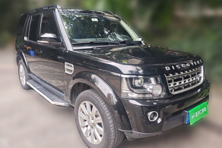 Used Land Rover Discovery 2014 3.0 SDV6 HSE Diesel Edition Front Right 45 Deg