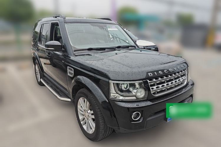 Used Land Rover Discovery 2014 3.0 SDV6 HSE Diesel Edition Front Right 45 Deg