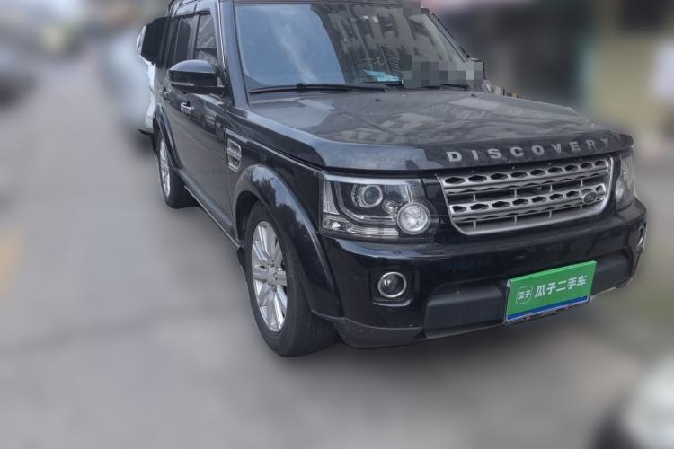 Used Land Rover Discovery 2014 3.0 SDV6 HSE Diesel Edition Front Right 45 Deg