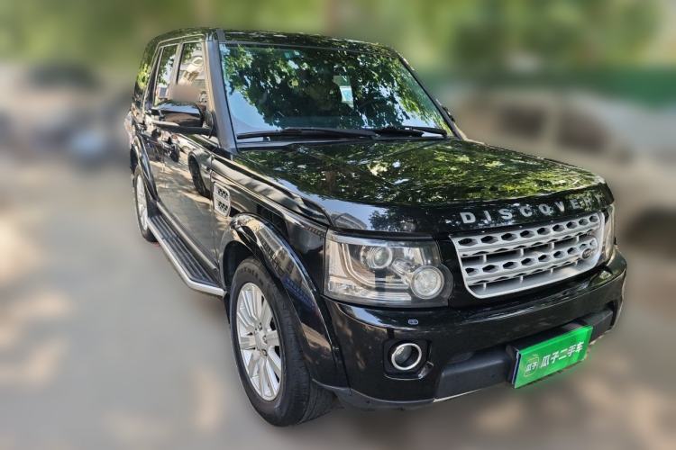Used Land Rover Discovery 2014 3.0 SDV6 HSE Diesel Edition Front Right 45 Deg