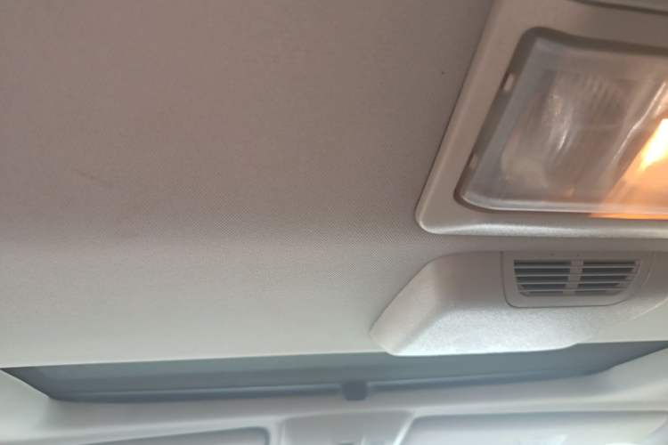 Used Land Rover Discovery 2014 3.0 SC V6 SE Headliner