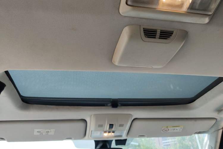 Used Land Rover Discovery 2014 3.0 SC V6 HSE Headliner