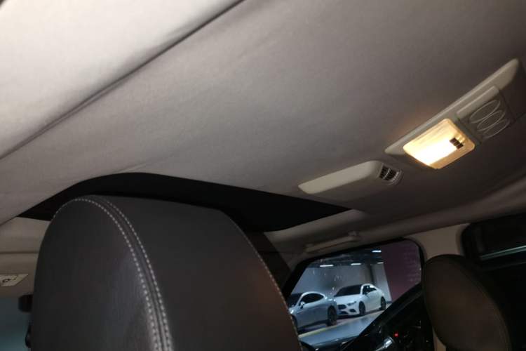 Used Land Rover Discovery 2014 3.0 SC V6 SE Headliner