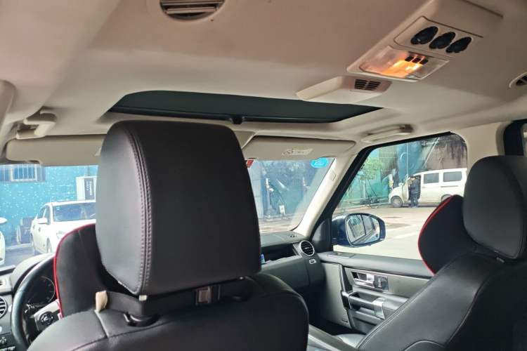 Used Land Rover Discovery 2014 3.0 SC V6 HSE Headliner