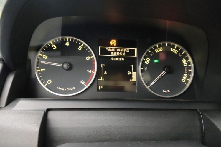 Used Land Rover Discovery 2014 3.0 SC V6 SE Instrument Cluster