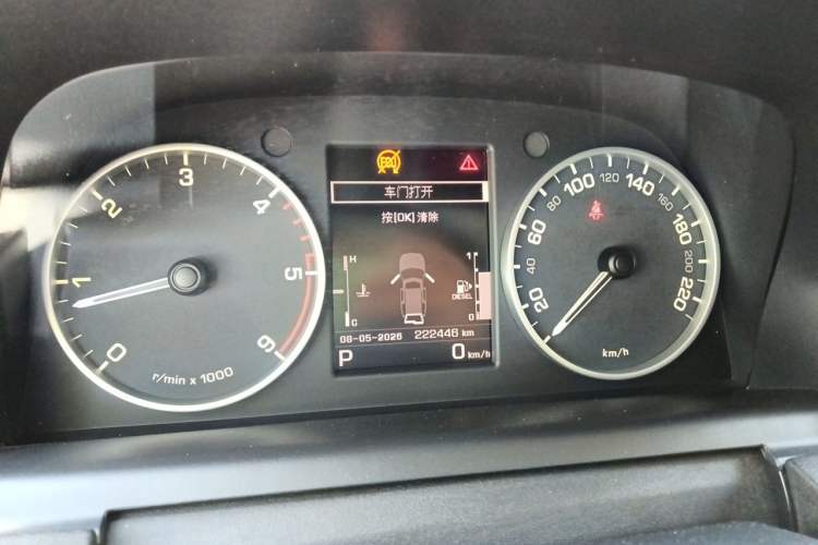 Used Land Rover Discovery 2014 3.0 SDV6 HSE Diesel Edition Instrument Cluster