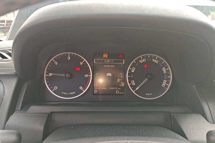 Used Land Rover Discovery 2014 3.0 SDV6 HSE Diesel Edition Instrument Cluster