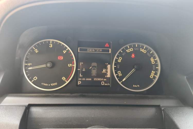 Used Land Rover Discovery 2014 3.0 SDV6 HSE Diesel Edition Instrument Cluster
