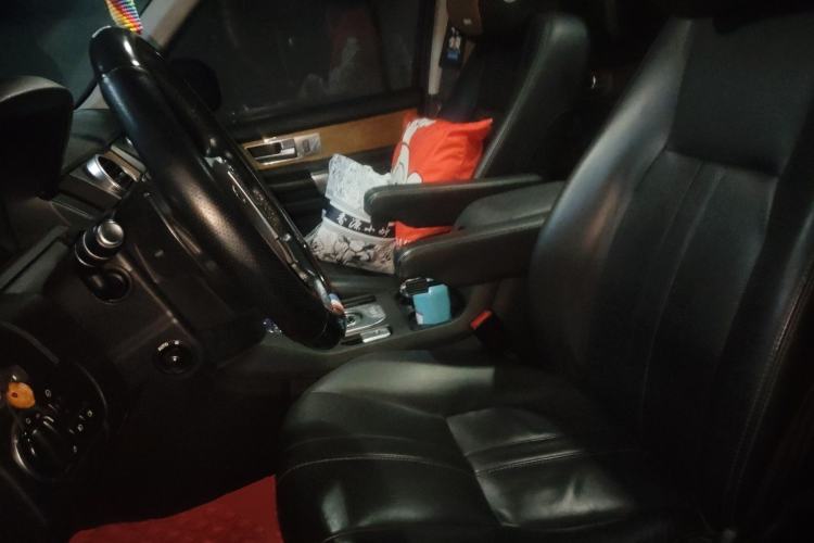 Used Land Rover Discovery 2014 3.0 SC V6 HSE Luxury Left Front Seat