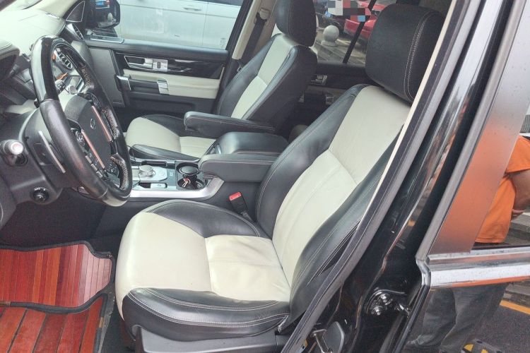 Used Land Rover Discovery 2014 3.0 SC V6 XXV Edition Left Front Seat
