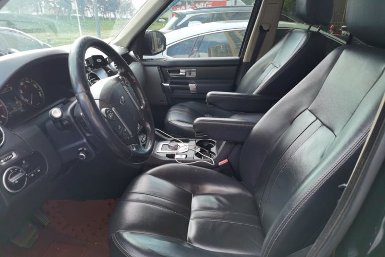 Used Land Rover Discovery 2014 3.0 SDV6 HSE Diesel Edition Left Front Seat