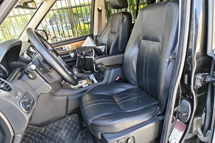 Used Land Rover Discovery  Left Front Seat