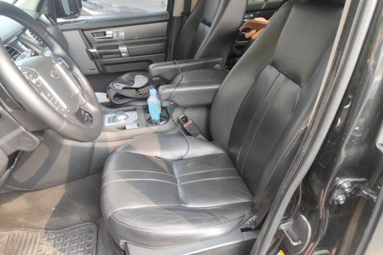 Used Land Rover Discovery 2014 3.0 SDV6 HSE Diesel Edition Left Front Seat