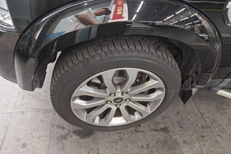 Used Land Rover Discovery 2014 3.0 SC V6 XXV Edition Left Front Wheel Hub