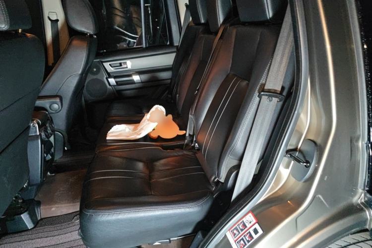 Used Land Rover Discovery 2014 3.0 SDV6 HSE Diesel Edition Left Rear Seat