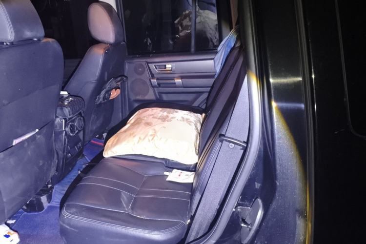 Used Land Rover Discovery 2014 3.0 SC V6 SE Left Rear Seat