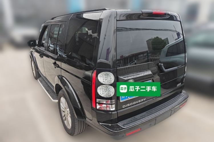 Used Land Rover Discovery 2014 3.0 SDV6 HSE Diesel Edition Rear Left 45 Deg