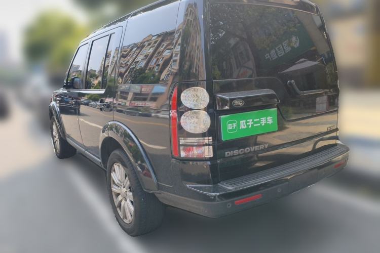 Used Land Rover Discovery 2014 3.0 SDV6 HSE Diesel Edition Rear Left 45 Deg