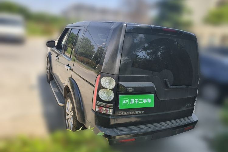 Used Land Rover Discovery 2014 3.0 SDV6 HSE Diesel Edition Rear Left 45 Deg