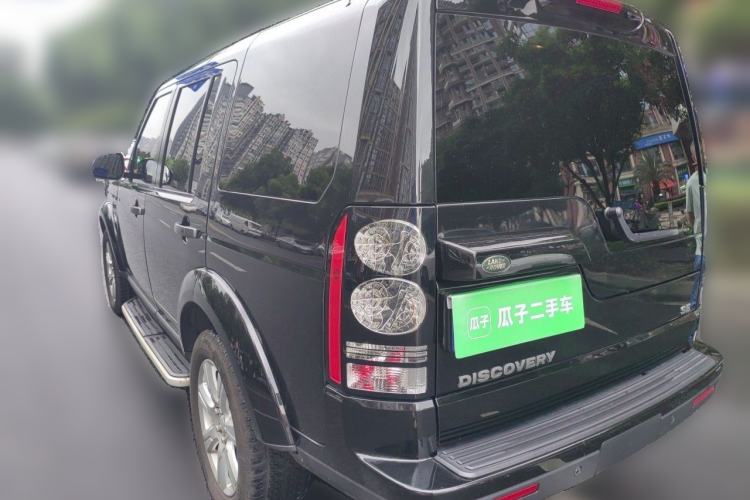 Used Land Rover Discovery 2014 3.0 SC V6 HSE Luxury Rear Left 45 Deg