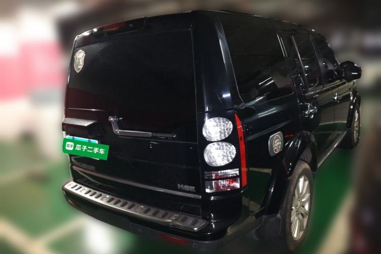 Used Land Rover Discovery 2014 3.0 SDV6 HSE Diesel Edition Rear Right 45 Deg