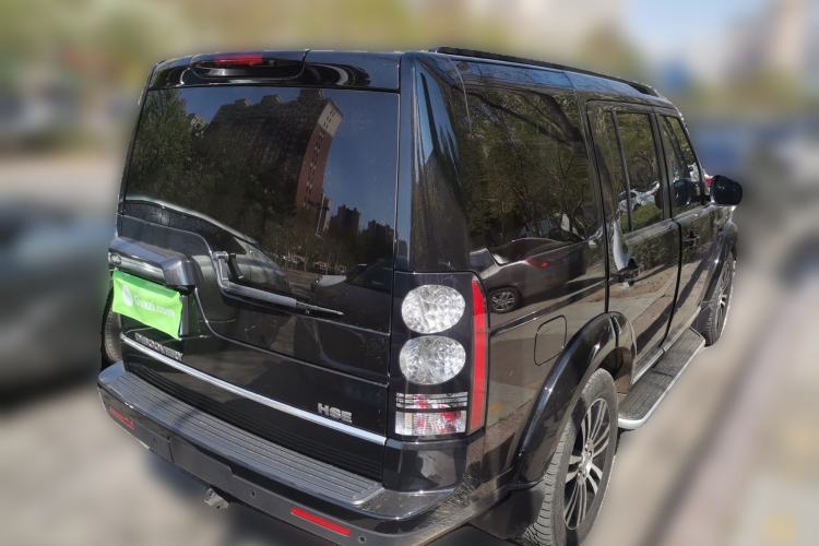 Used Land Rover Discovery 2014 3.0 SC V6 HSE Luxury Rear Right 45 Deg