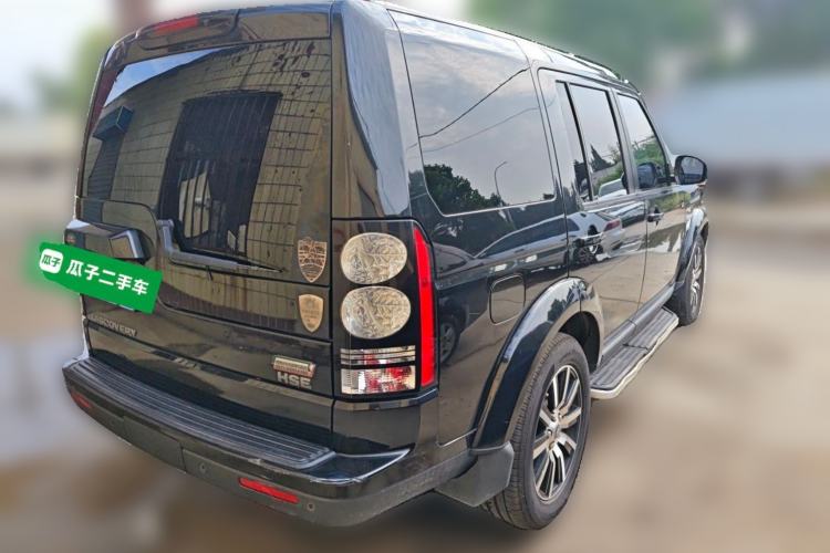 Used Land Rover Discovery 2014 3.0 SDV6 HSE Diesel Edition Rear Right 45 Deg