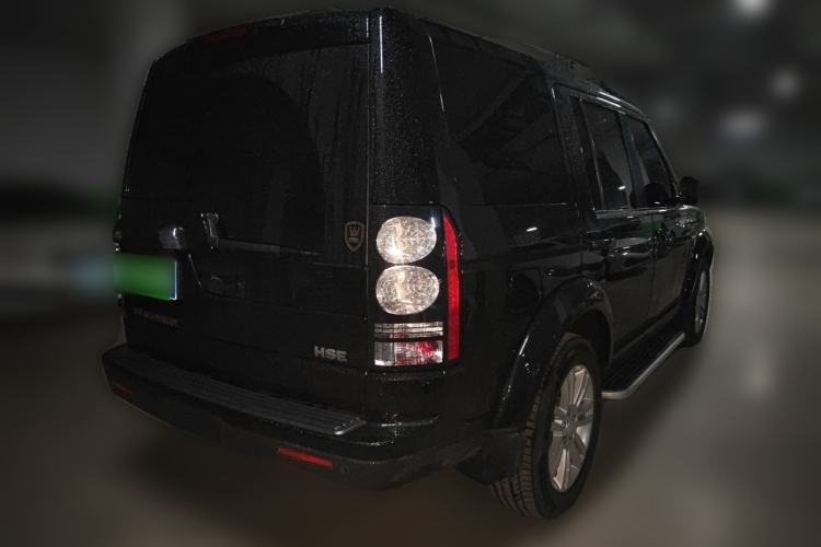 Used Land Rover Discovery 2014 3.0 SDV6 HSE Diesel Edition Rear Right 45 Deg