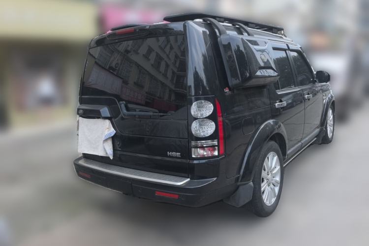 Used Land Rover Discovery 2014 3.0 SDV6 HSE Diesel Edition Rear Right 45 Deg