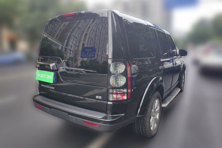 Used Land Rover Discovery 2014 3.0 SC V6 HSE Luxury Rear Right 45 Deg