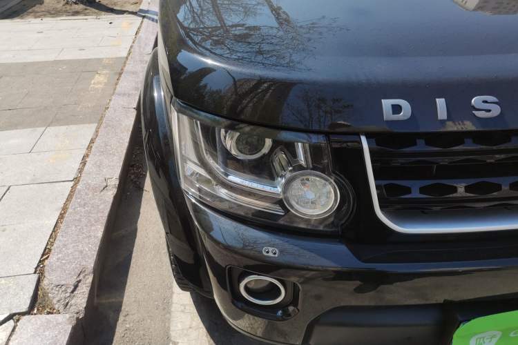 Used Land Rover Discovery 2014 3.0 SC V6 HSE Luxury Right Front Headlight