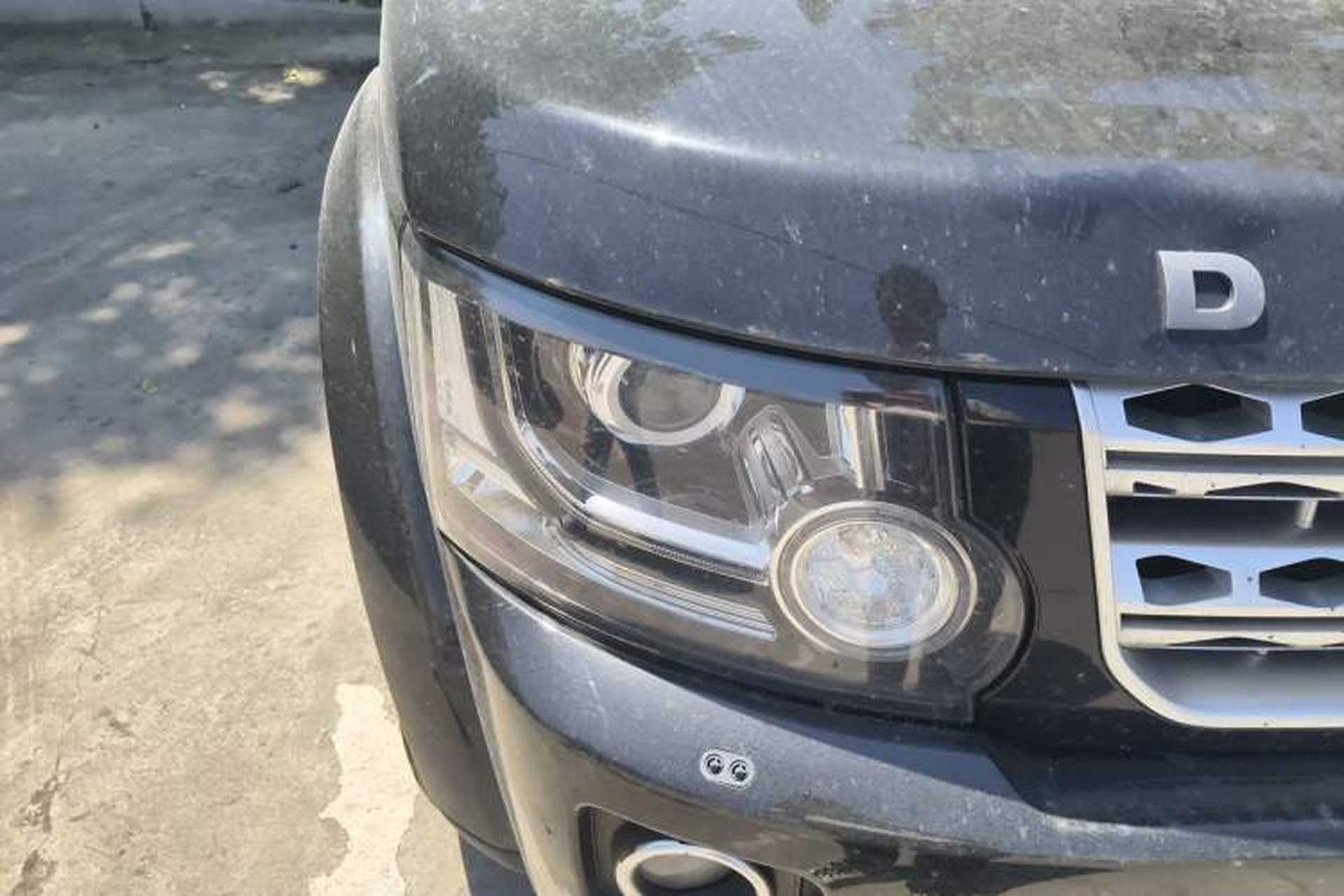Used Land Rover Discovery 2014 3.0 SDV6 HSE Diesel Edition Right Front Headlight