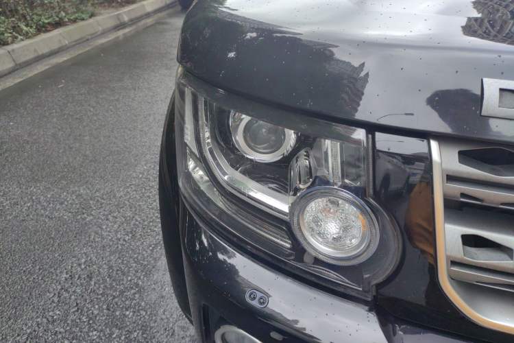 Used Land Rover Discovery 2014 3.0 SC V6 HSE Luxury Right Front Headlight