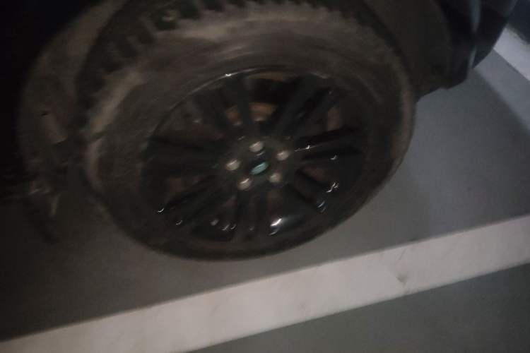 Used Land Rover Discovery 2014 3.0 SC V6 HSE Luxury Right Front Wheel Hub