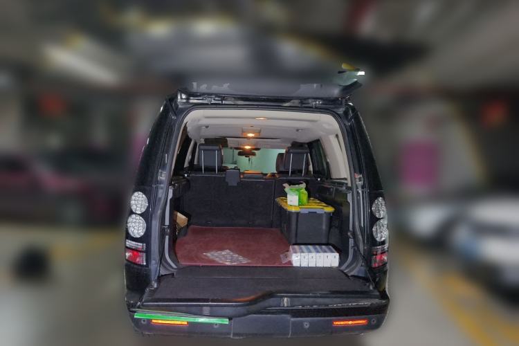 Used Land Rover Discovery  Trunk