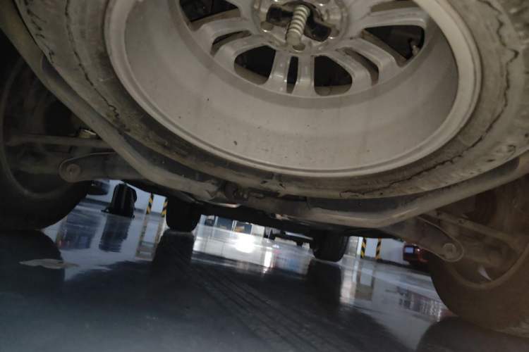 Used Land Rover Discovery 2014 3.0 SDV6 HSE Diesel Edition Chassis Rear
