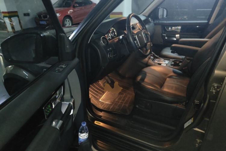 Used Land Rover Discovery 2014 3.0 SDV6 HSE Diesel Edition Driver Seat
