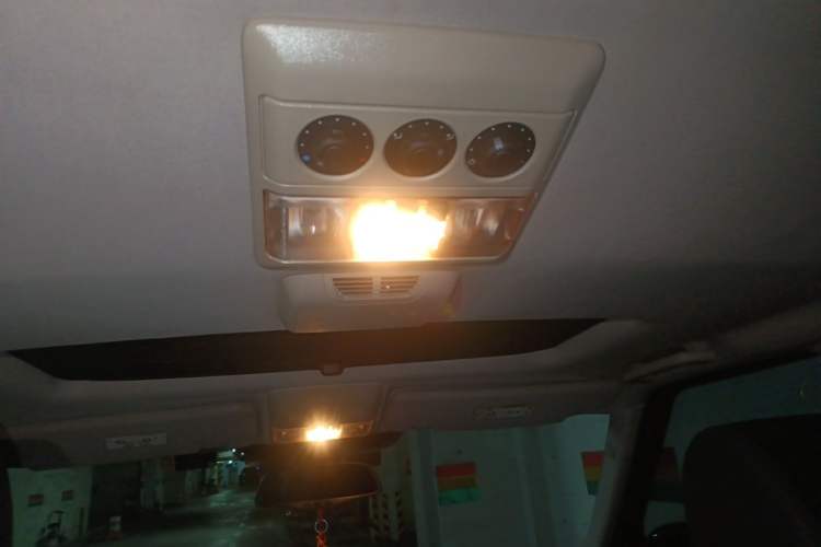 Used Land Rover Discovery 2014 3.0 SDV6 HSE Diesel Edition Headliner