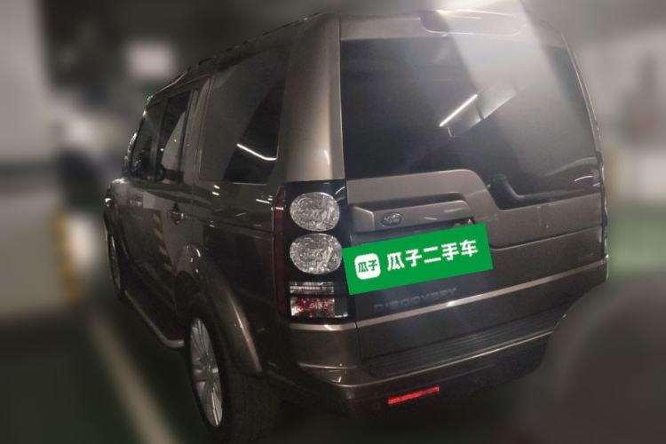 Used Land Rover Discovery 2014 3.0 SC V6 HSE Luxury Rear Left 45 Deg