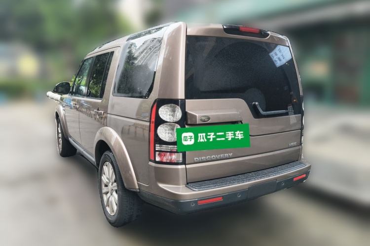 Used Land Rover Discovery 2014 3.0 SDV6 HSE Diesel Edition Rear Left 45 Deg