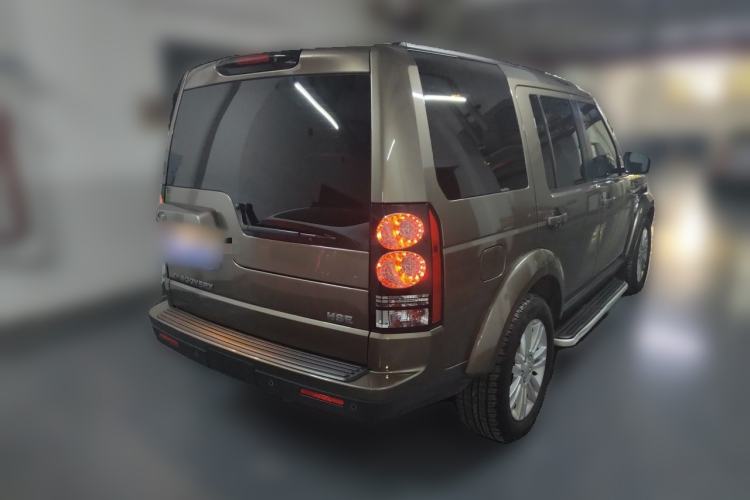 Used Land Rover Discovery 2014 3.0 SDV6 HSE Diesel Edition Rear Right 45 Deg
