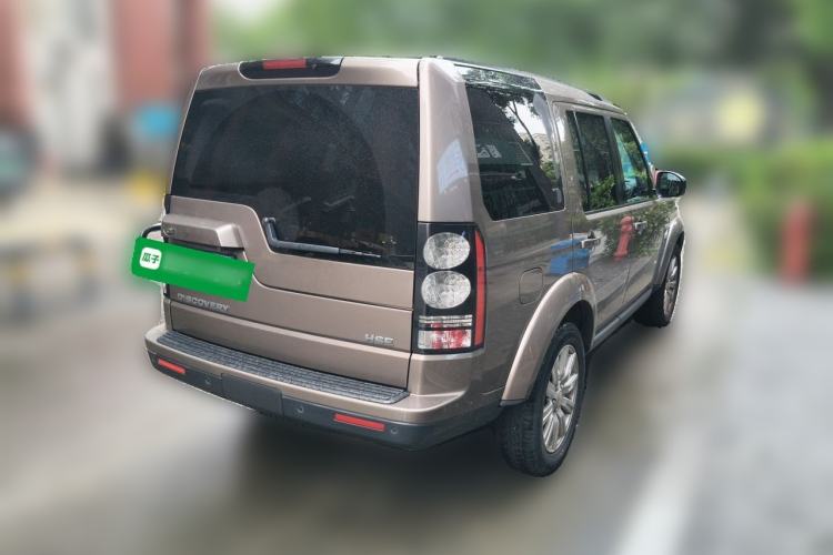 Used Land Rover Discovery 2014 3.0 SDV6 HSE Diesel Edition Rear Right 45 Deg