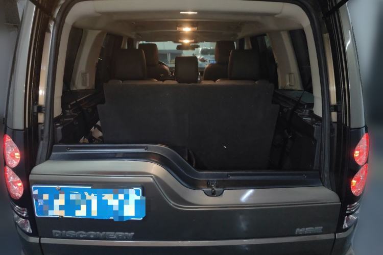 Used Land Rover Discovery 2014 3.0 SDV6 HSE Diesel Edition Trunk