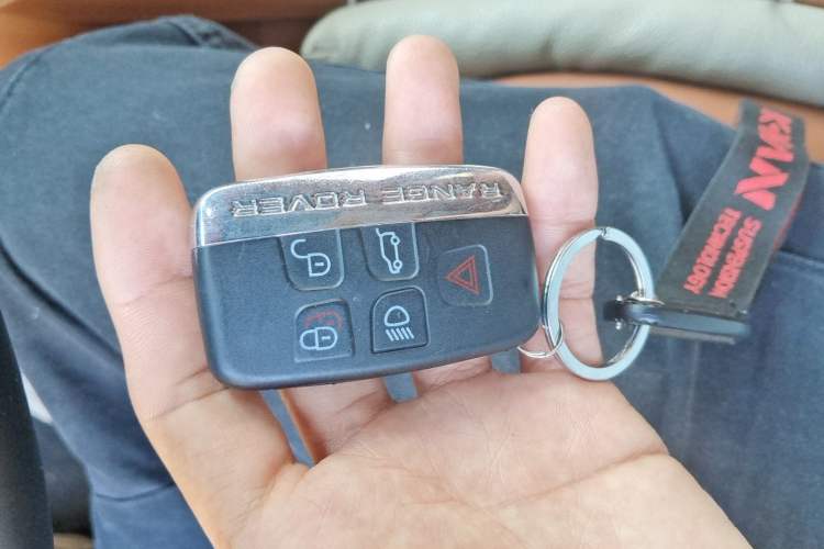 Used Land Rover Discovery  Vehicle Key