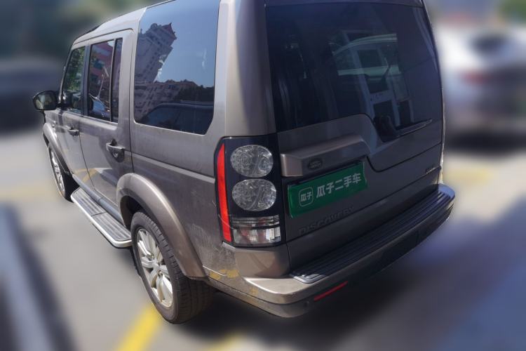 Used Land Rover Discovery 2014 3.0 SDV6 HSE Diesel Edition Rear Left 45 Deg