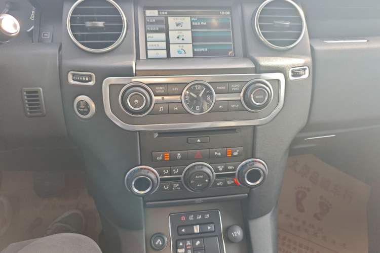 Used Land Rover Discovery 2014 3.0 SC V6 HSE Audio And AC Panel