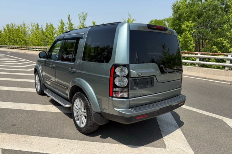 Used Land Rover Discovery 2014 3.0 SC V6 HSE Exterior 4