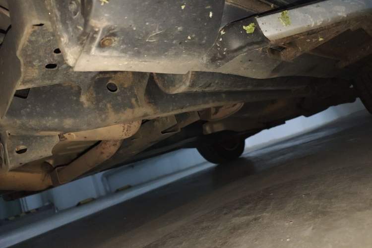 Used Land Rover Discovery 2014 3.0 SC V6 HSE Chassis Front Left