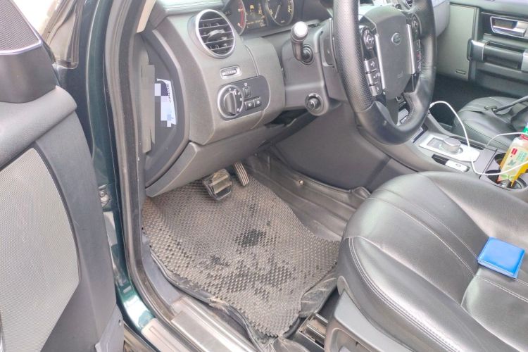 Used Land Rover Discovery 2014 3.0 SC V6 XXV Edition Driver Seat