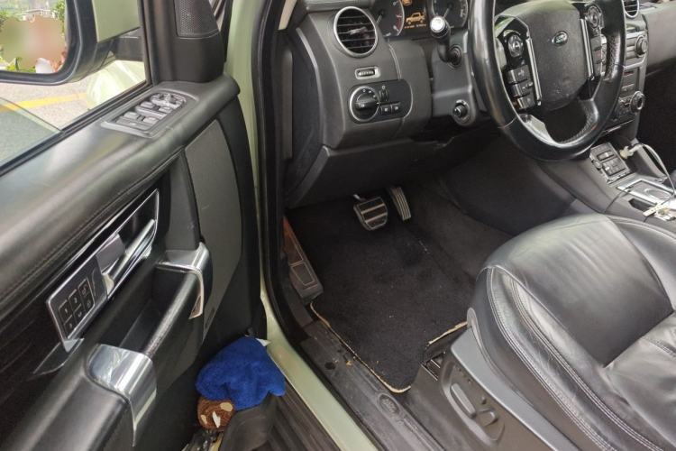 Used Land Rover Discovery 2014 3.0 SC V6 HSE Luxury Driver Seat
